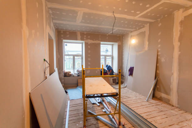 Asbestos and Lead Testing During Mold Inspection in Welcome, NC